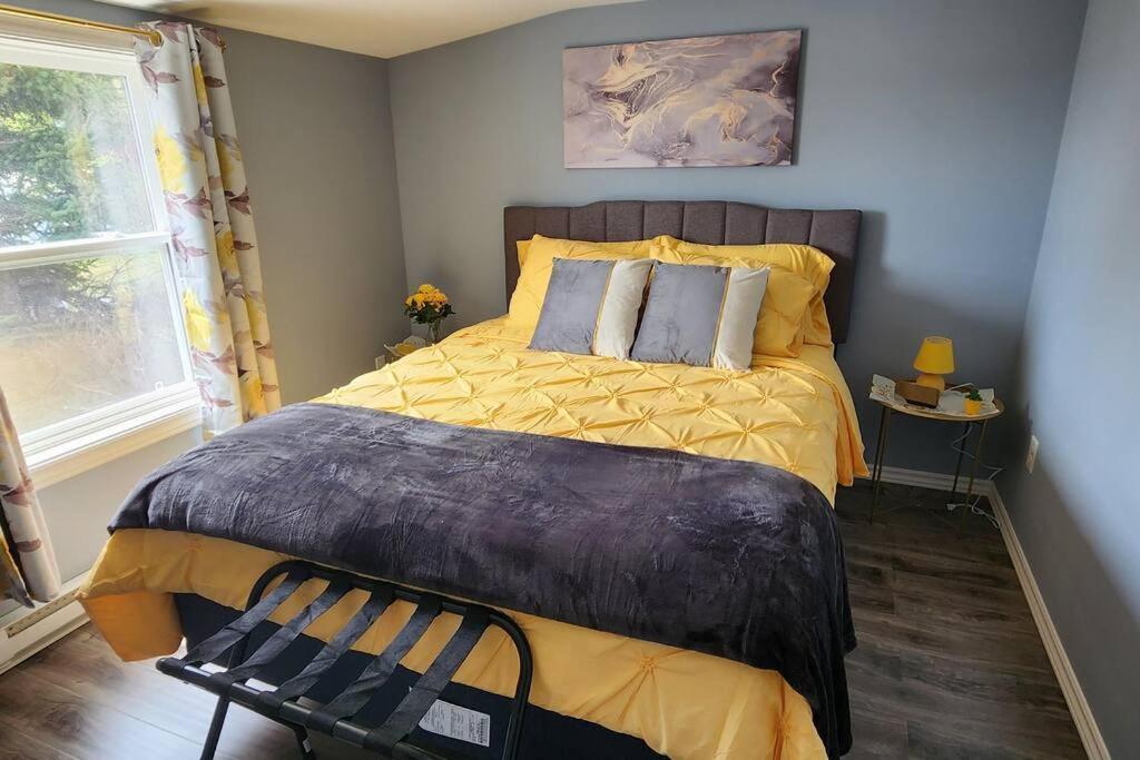Family Ties Vacation Home - Rossy House Twillingate Bagian luar foto