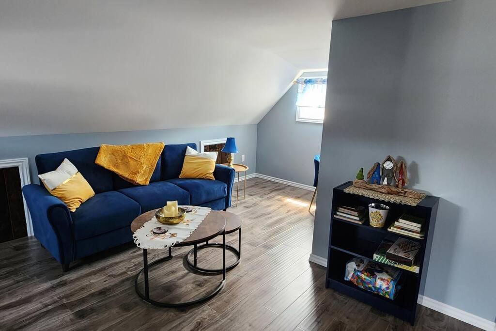 Family Ties Vacation Home - Rossy House Twillingate Bagian luar foto